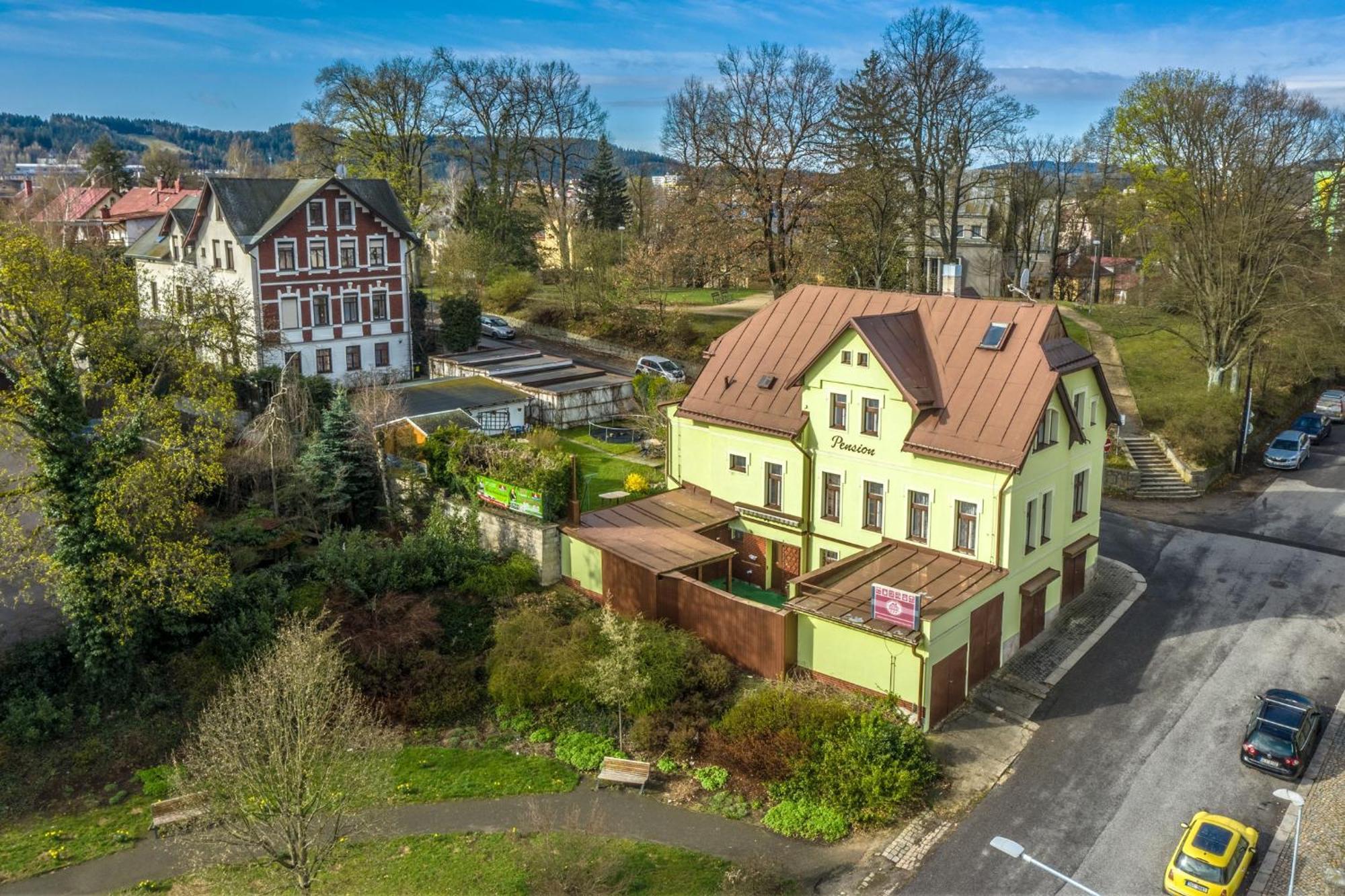 Penzion Pokorny Jablonec nad Nysą Zewnętrze zdjęcie